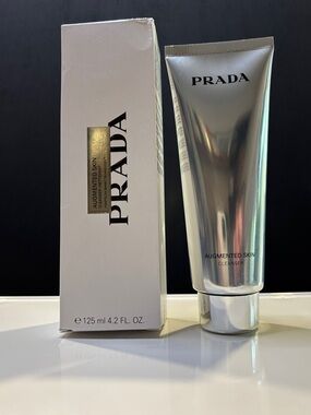 Prada Augmented Skin Cleanser